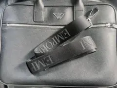 EMPORIO ARMANI ブラックビジネスバッグ