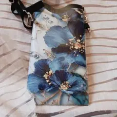 青い花柄 スマホショルダーバッグ