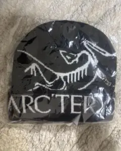 ARC'TERYX 黒 ニット帽