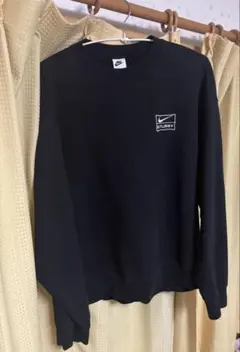 【激レア】ナイキ★ステューシー コラボスウェット 刺繍ロゴ 即完売モデル 美品 激レア】限定完売品 ナイキ ステューシー コラボ スウェット 黒