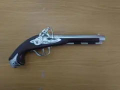 ディズニーパイレーツオブカリビアン ジャックスパロウの銃 - メルカリ