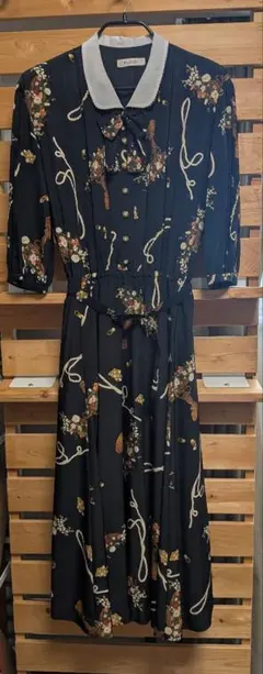 INGEBORG 花柄ロングワンピース 黒