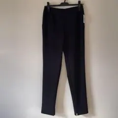 YORT ブラックパンツ