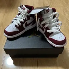 NIKE AIR JORDAN 1 RETRO HIGH OG TEAM RED