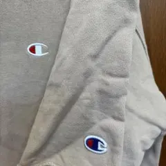 Champion ベージュ Tシャツ