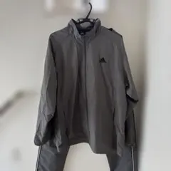 未使用　adidas アディダス　ウインドブレーカー上下セット　グレー　XL