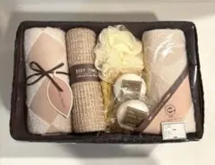 タオルセット ボディタオル フェイスタオル　バスケット付き