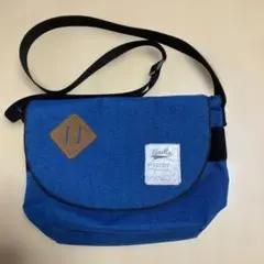 ショルダーバッグ