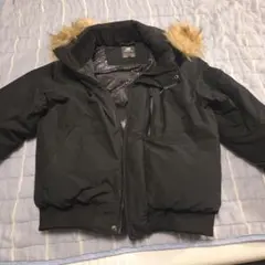 フード付きダウンジャケット ダウンジャケット