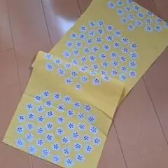 218 マリメッコ marimekko プケッティ イエロー 紫 生地 ハギレ