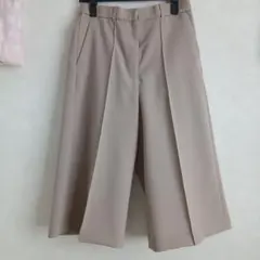 Mila Owen ベージュ ショートパンツ サイズ1のサムネイル