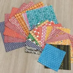 d*9様 昭和　レトロ　千代紙　折り紙　47枚　12～17ｃｍ角　和紙？