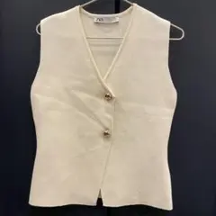 ZARA アイボリー Vネックベスト Mサイズ