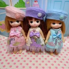 ミキちゃんマキちゃん　あおいちゃんハンドメイド服セットのサムネイル