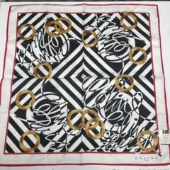 m*に様 CELINE シルクスカーフ 58cm x 58cm