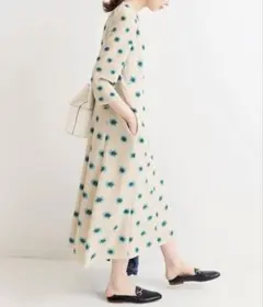 IENA 花柄 シャーリングプリントワンピース