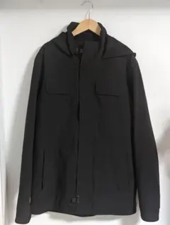 アンダーアーマー　US S サイズ　ジャケット　定価5万　防水防風