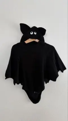 ハロウィン　コウモリロンパース　ボンネット付き　18m