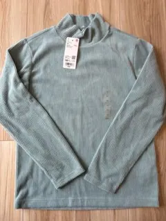 【新品未使用】ミントグリーン ハイネックカットソー 150