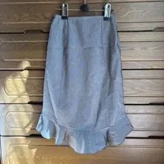 レストローズ　グレー フリル裾 タイトスカート