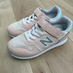 20センチ】New Balance 1906 キッズ ほぼ未使用 - メルカリ