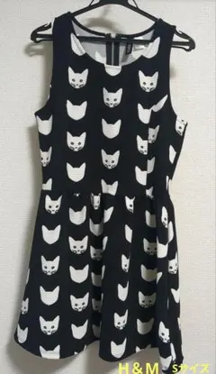 H&M 猫柄ワンピース　Sサイズ