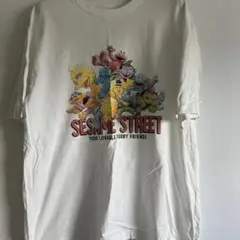 UNIQLOセサミストリートTシャツＬ