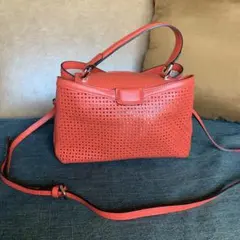 美品✨ジャンニキャリーニ✨2way✨ショルダーバッグ✨アリファ✨レッド✨本革✨ GIANNI CHIARINI 【並行輸入品】 ジャンニキャリーニ アリファ M