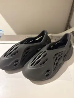 adidas YEEZY Foam Runner "Onyx"