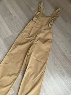 新品未使用タグ付き しまむら えだ フリルサロペット