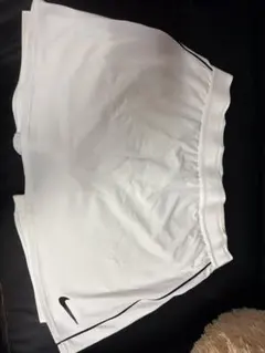 テニススカート NIKEのサムネイル