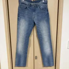 GU ライトブルーストレッチスキニーデニム　ジーユー