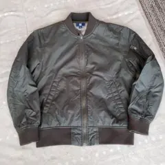 UNIQLO　MA -1ジャンパー140cm