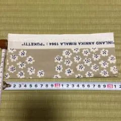 マリメッコ　プケッティ　はぎれ　ラミネート生地