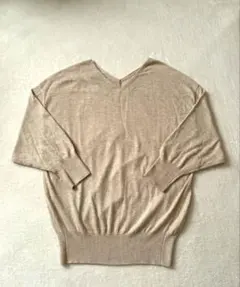 GU ジーユー Vネック セーター ニット 七分袖 ベージュ Sサイズ