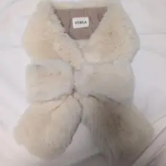 FURLA フルラ　りぼんファーマフラー　ティペット　ホワイトオフ白 おまけつき