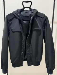 2025年最新】PRADA ジャンパー・ブルゾンの人気アイテム - メルカリ