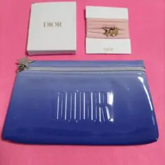 【非売品】ディオールノベルティ エナメルポーチとチャームブレスレット
