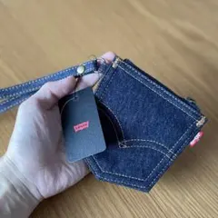 Item thumbnail for item babb86ef-35e0-4c14-9aba-078bcf6a4b7f