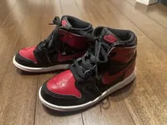 キッズ　Nike ナイキ エアジョーダン1 Air Jordan 1 ハイカット