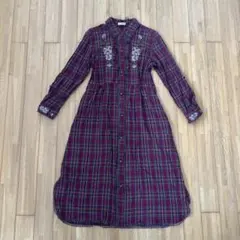 axes femme バーガンディ チェック柄 シャツワンピース