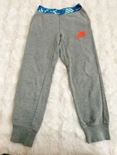 Item thumbnail for item 83f5ce66-66bb-4e0f-afe9-3733ae9674e1