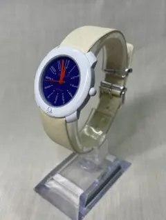 【稼働腕時計】benetton by Bulova スイス製 '90Sビンテージのサムネイル