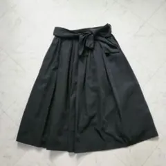 feroux ウエストリボン 膝丈フレアスカート ブラック Sのサムネイル