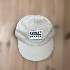 ZARAキッズ　低学年用帽子　ベージュ