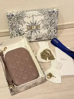 Dior カナージュ フォンホルダーのサムネイル