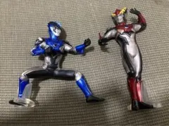 ウルトラマン　アルティメットルミナス　ウルトラマンロッソ　ウルトラマンブル