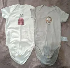 ベビー肌着2枚セット　ロンパース　80サイズ　ユニクロ　リサラーソン