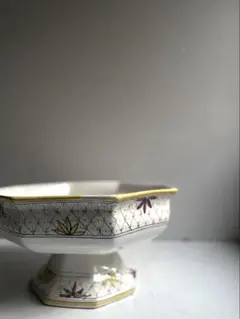 Item thumbnail for item ce80b1e2-1a64-4d8e-864c-a545d4e1096e