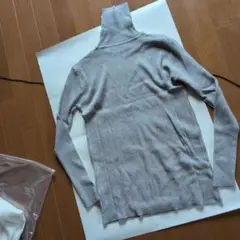 リブ編みグレータートルネック長袖